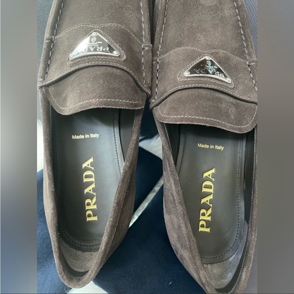 PRADA Men's Mocassini Triangle Logo Suede Loafers - Picture 4 of 6